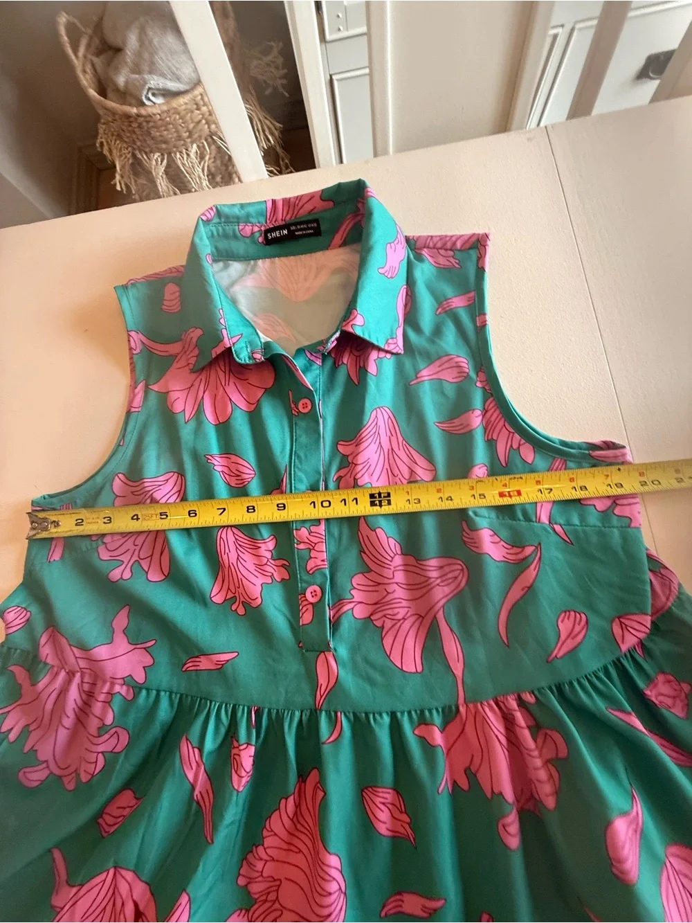Woman's SHEIN Green Sleeveless Dress with Pink Floral Print large